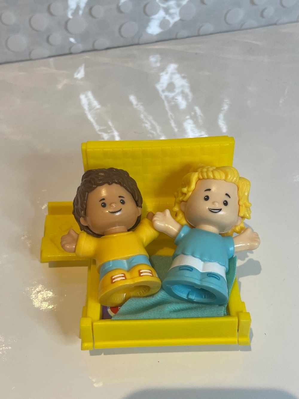 Fisher Price Littke People bed & kids bundle